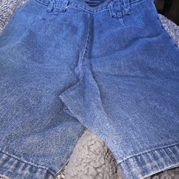 High-Waist Light Blue Denim Shorts - Picture 4 of 6